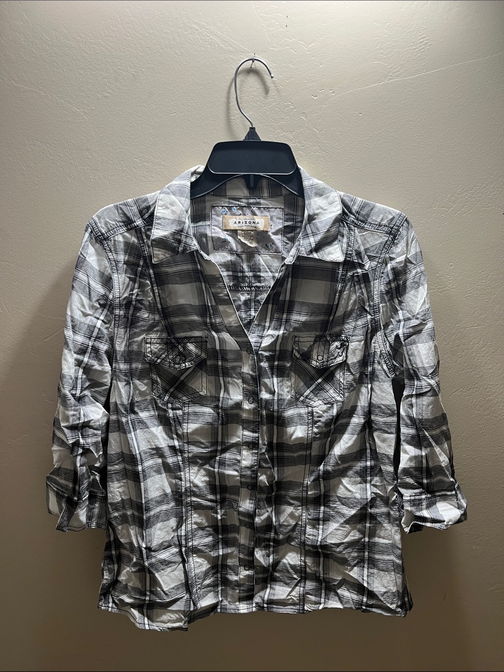 Arizona Jean Company Black & White Plaid Button-Down Shirt